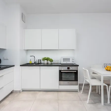 Chill Kolejowa * 바르샤바