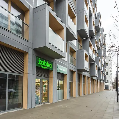 Chill Kolejowa Apartmán *