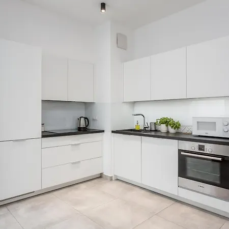 Chill Kolejowa * Warschau